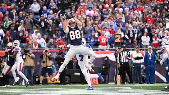 FINAL: Patriots 29, Bills 25 - Mac Jones gets comeback win with Gesicki TD with 12 seconds left taken at Gillette Stadium (Patriots)